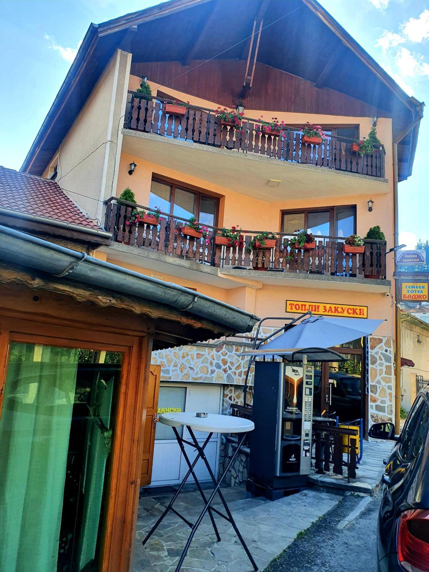 Къща За Гости С Механа Баджо Dospat Exterior photo
